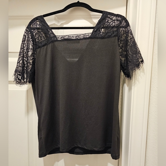 Top - Picture 2 of 5